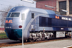 DE 2500 Baureihe 202 003-0 als UmAn-Versuchslokomotive im AW München-Freimann. © 18.04.1983 Benedikt Dohmen (User:Benedictus), Archiv-Nr. 45/2 (CC BY-SA 3.0)