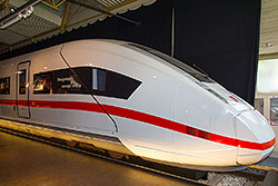 ICx Designstudie: Mock-up im Nürnberger Bahnmuseum.