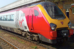 Virgin Cross Country Class 221 Super Voyager Nummer 221121 in Taunton