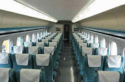 THSR 700T Sitzplätze in der Standard-Klasse  © 2006 Ronny Mang